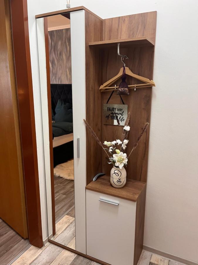 Fruehstueckspension Elena Nicoleta Caltun Fischamend Ngoại thất bức ảnh