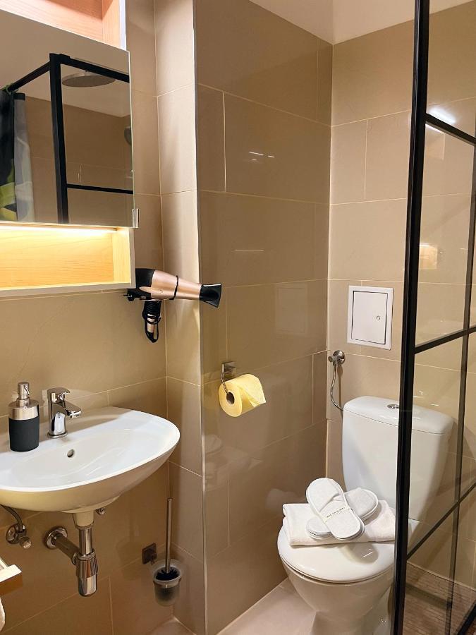 Fruehstueckspension Elena Nicoleta Caltun Fischamend Ngoại thất bức ảnh
